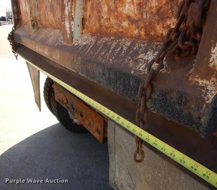 image for item JL9101 2011 International 7400  dump truck