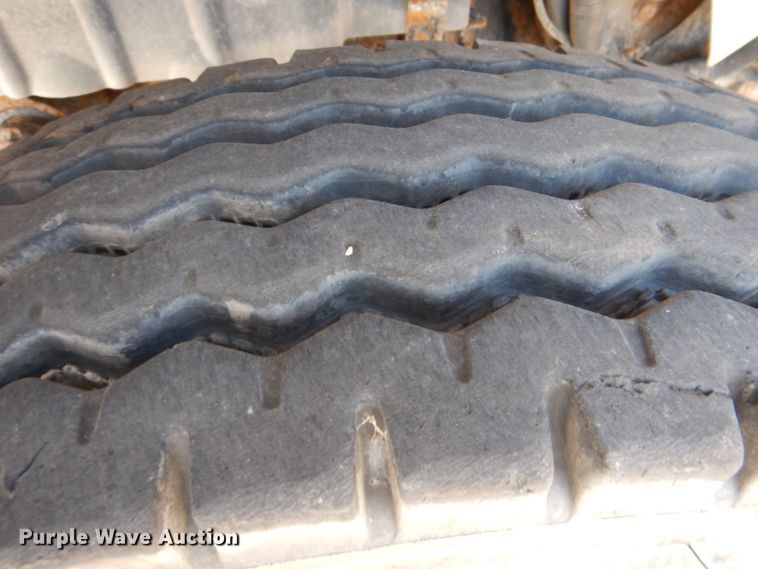 image for item JL9101 2011 International 7400  dump truck