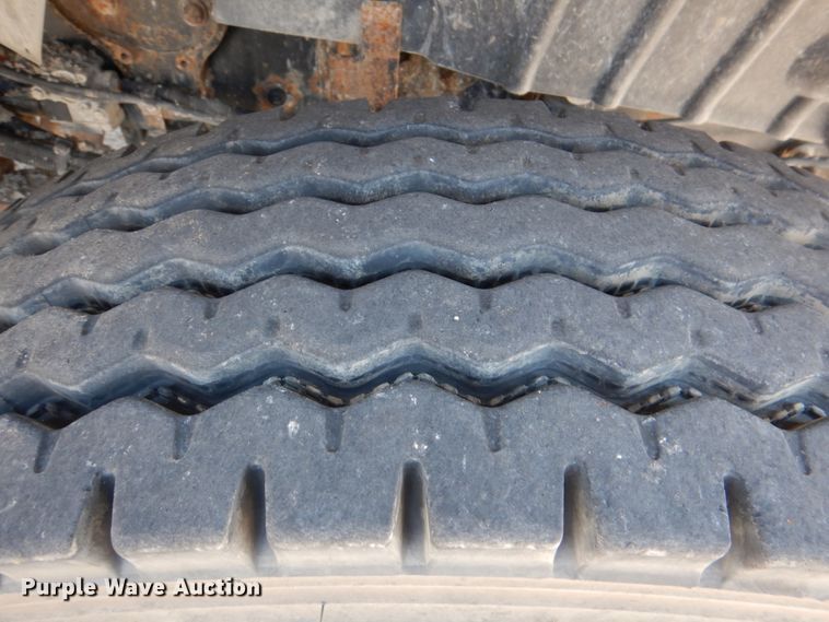 image for item JL9101 2011 International 7400  dump truck