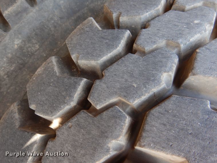 image for item JL9101 2011 International 7400  dump truck