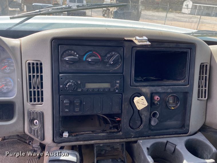 image for item JL9102 2011 International 7400  dump truck