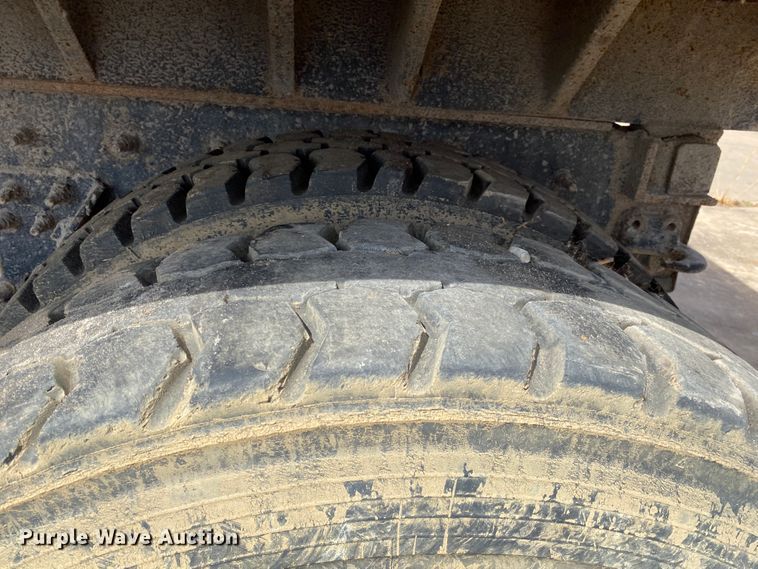 image for item JL9102 2011 International 7400  dump truck