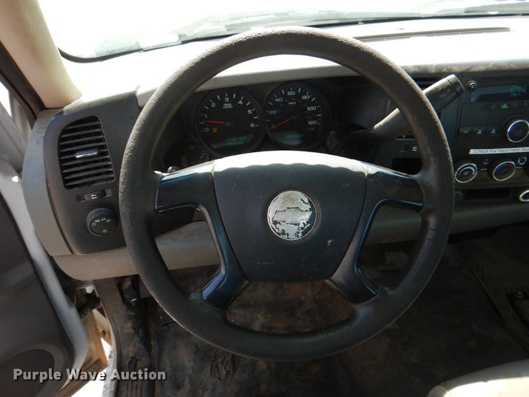 image for item JL9103 2007 Chevrolet Silverado  pickup truck