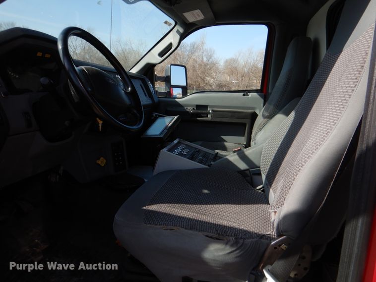 image for item JL9104 2011 Ford F650 Super Duty  ambulance