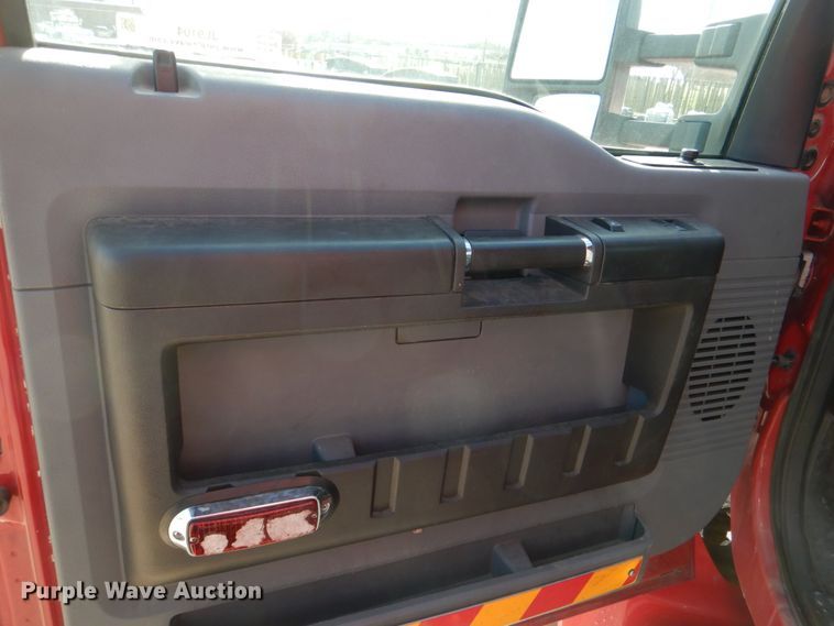 image for item JL9104 2011 Ford F650 Super Duty  ambulance