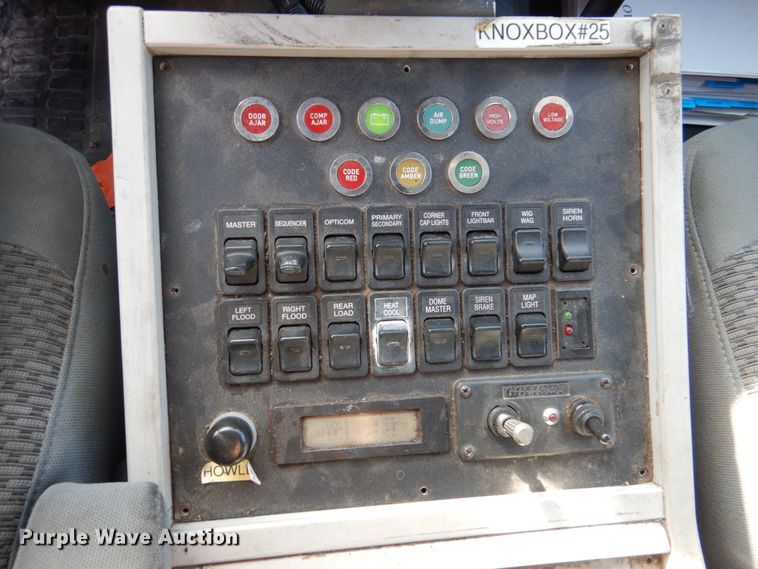 image for item JL9104 2011 Ford F650 Super Duty  ambulance