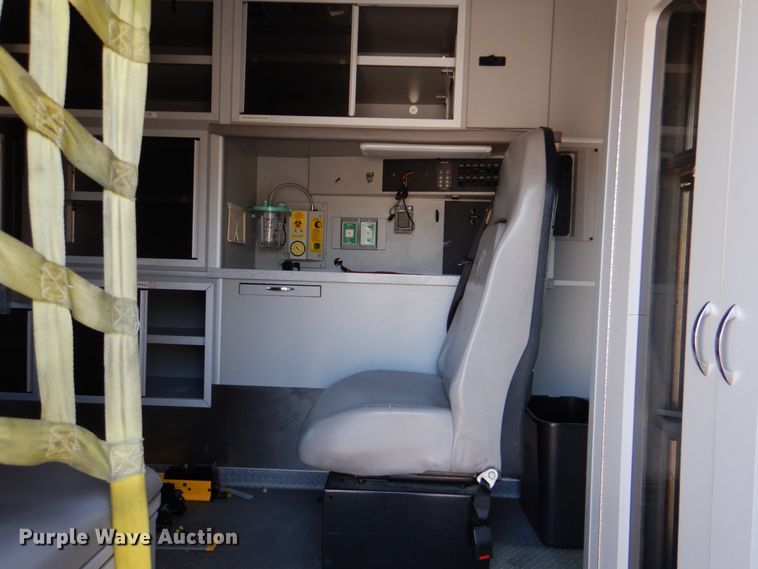 image for item JL9104 2011 Ford F650 Super Duty  ambulance