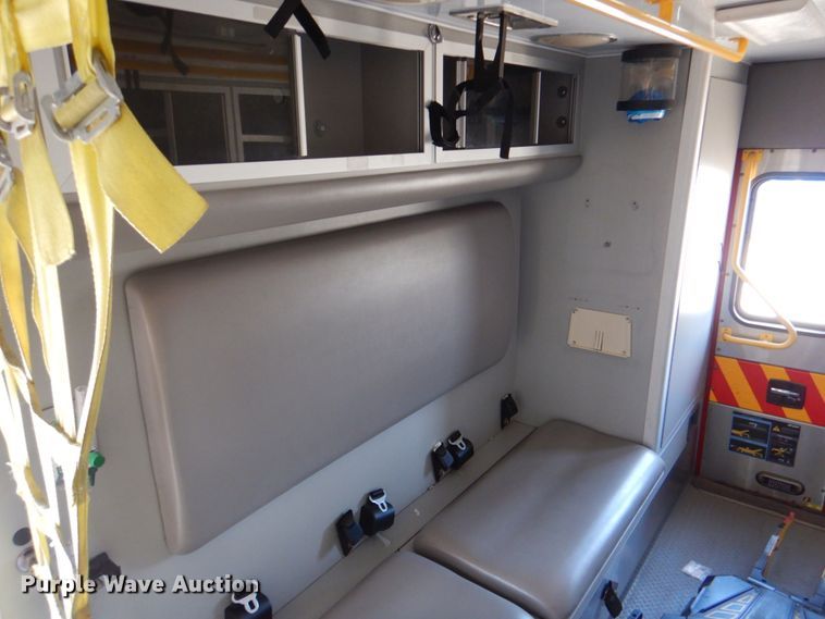 image for item JL9104 2011 Ford F650 Super Duty  ambulance