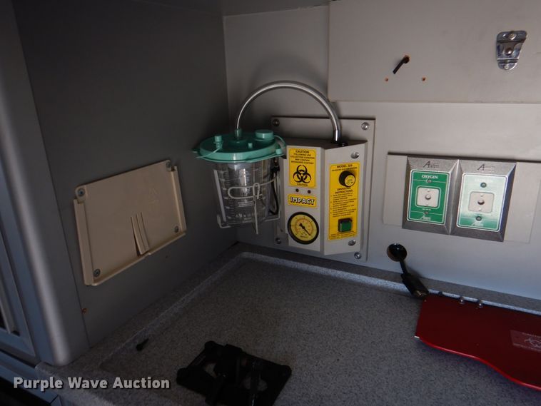 image for item JL9104 2011 Ford F650 Super Duty  ambulance