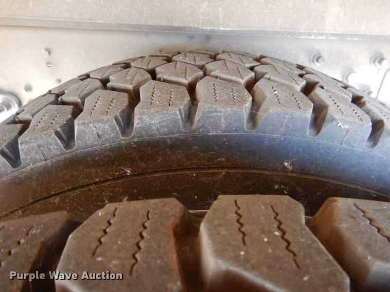 image for item JL9104 2011 Ford F650 Super Duty  ambulance