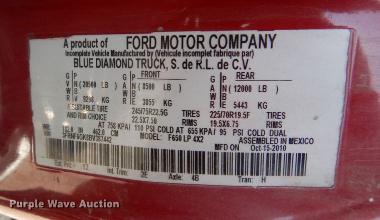 image for item JL9104 2011 Ford F650 Super Duty  ambulance