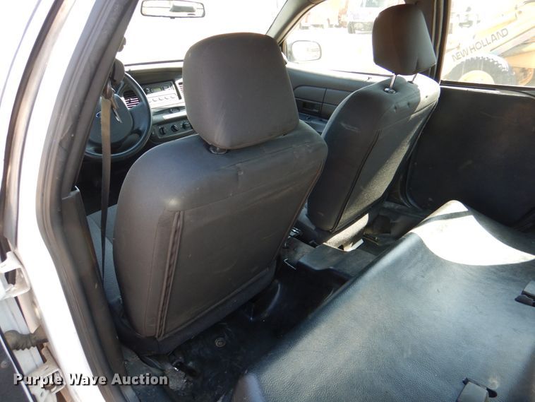 image for item JL9107 2006 Ford Crown Victoria Police Interceptor