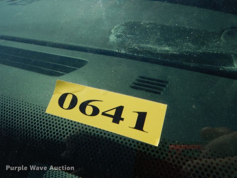 image for item JL9107 2006 Ford Crown Victoria Police Interceptor