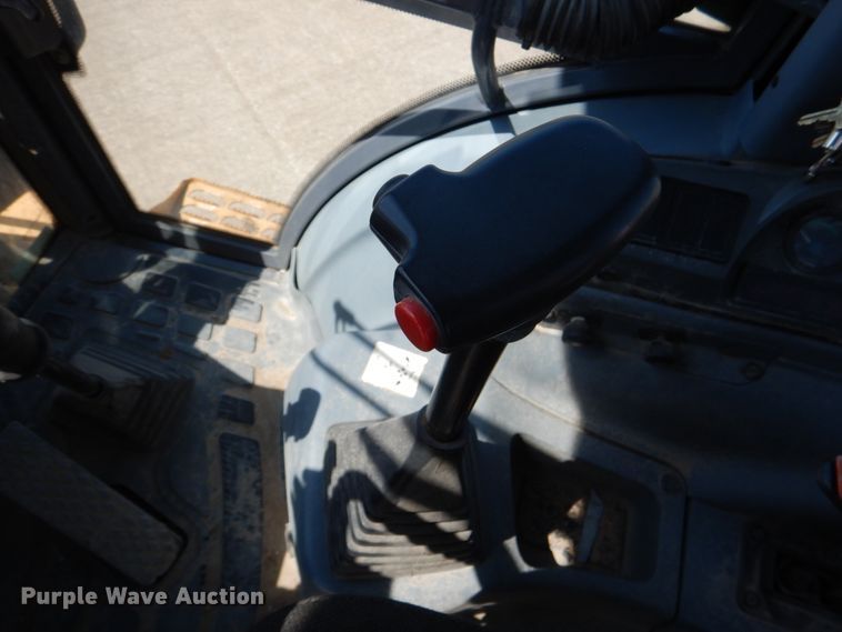 image for item JL9108 1997 New Holland 555E  backhoe