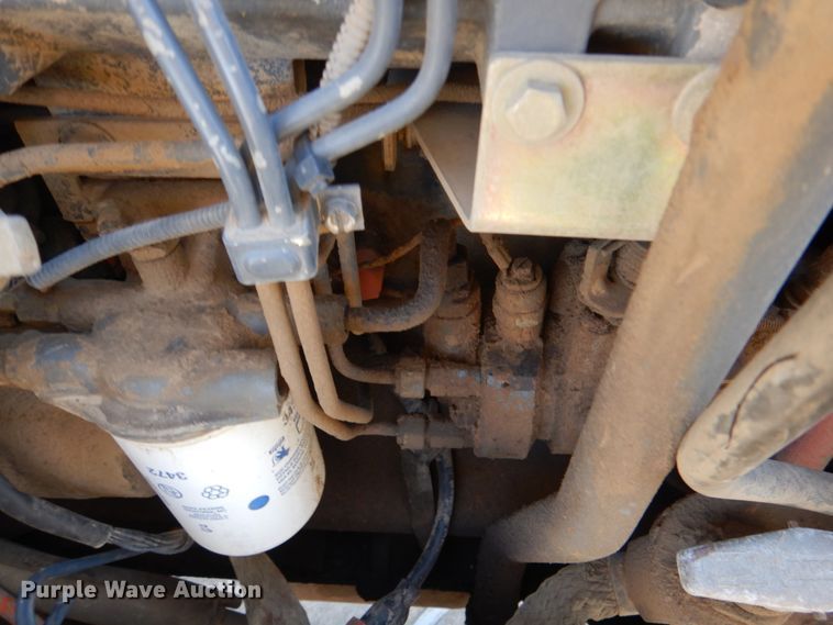 image for item JL9108 1997 New Holland 555E  backhoe