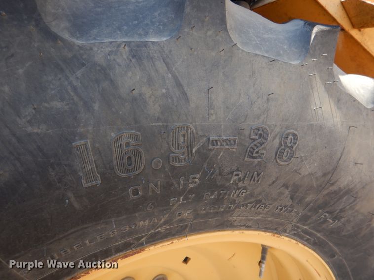 image for item JL9108 1997 New Holland 555E  backhoe