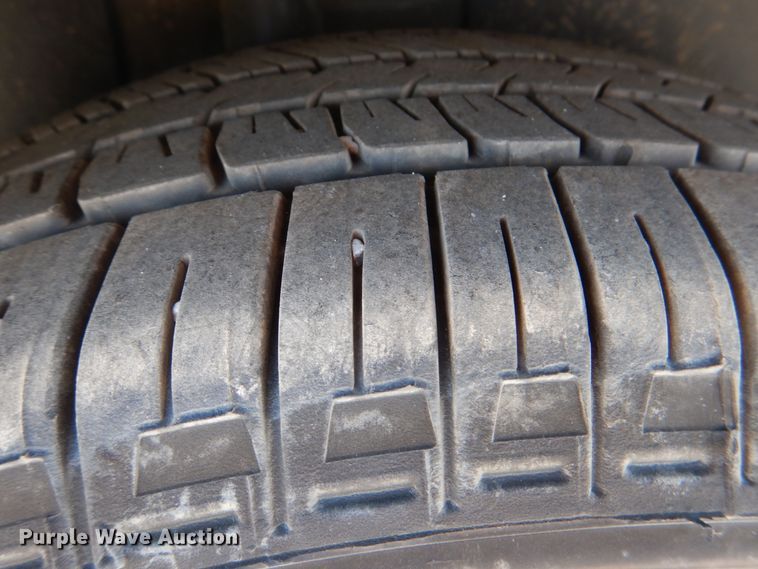 image for item JL9109 2017 Ford Taurus