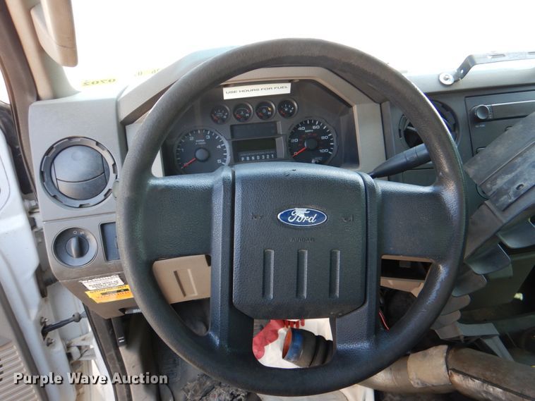 image for item JL9111 2008 Ford F450 Super Duty  bucket truck