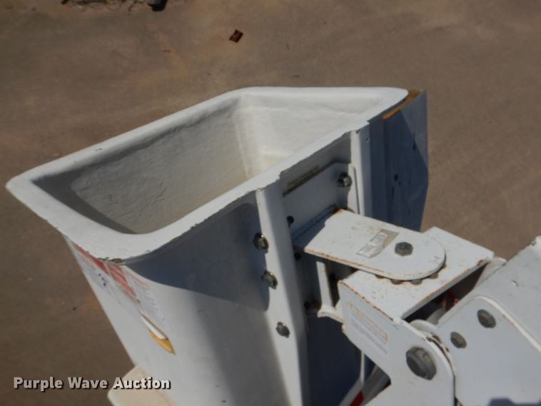 image for item JL9111 2008 Ford F450 Super Duty  bucket truck
