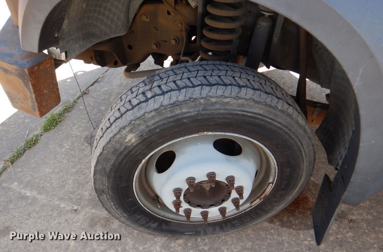 image for item JL9111 2008 Ford F450 Super Duty  bucket truck