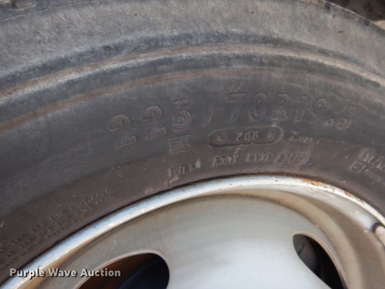 image for item JL9111 2008 Ford F450 Super Duty  bucket truck