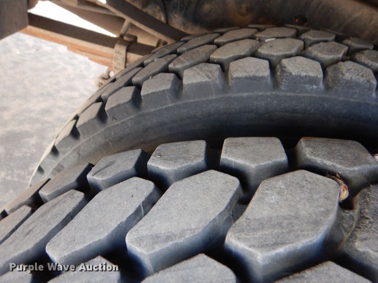 image for item JL9111 2008 Ford F450 Super Duty  bucket truck