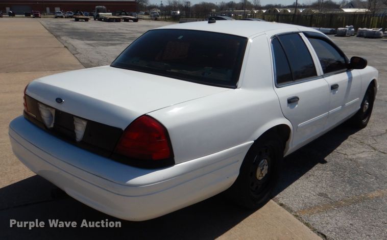image for item JL9114 2008 Ford Crown Victoria Police Interceptor