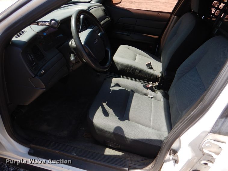 image for item JL9114 2008 Ford Crown Victoria Police Interceptor