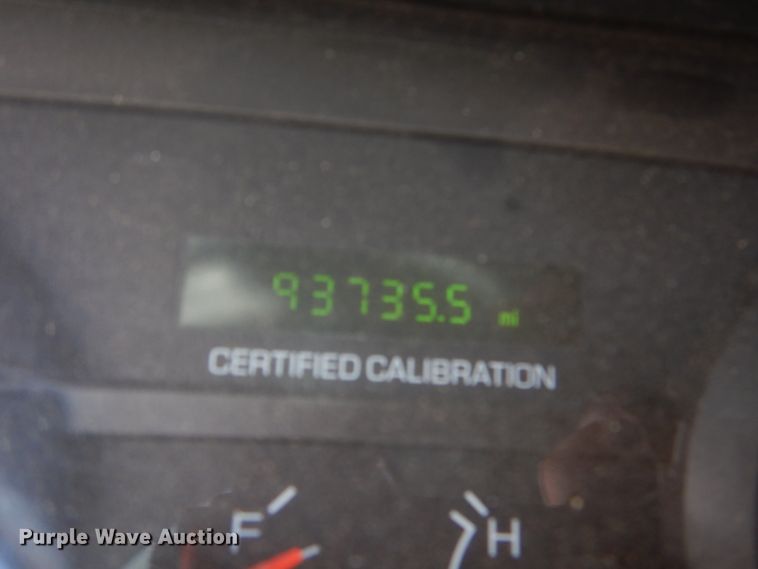 image for item JL9114 2008 Ford Crown Victoria Police Interceptor