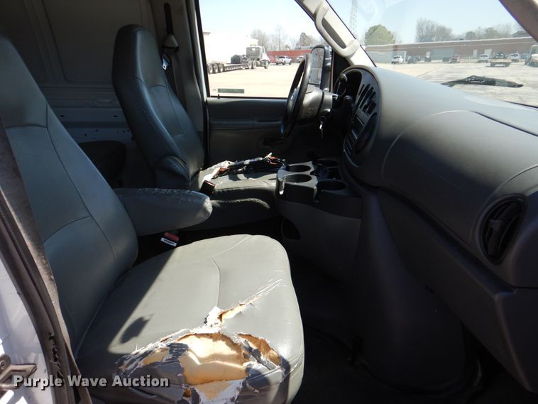 image for item JL9115 2007 Ford E150  van