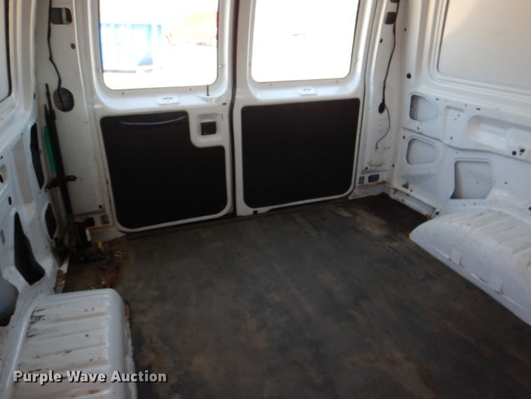 image for item JL9115 2007 Ford E150  van