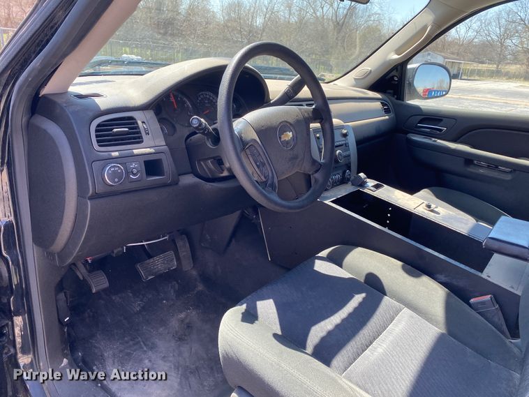 image for item JL9117 2013 Chevrolet Tahoe Police  SUV