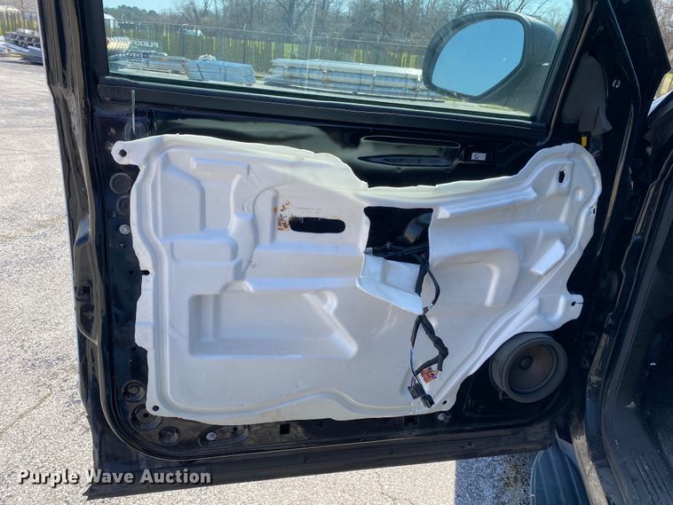 image for item JL9117 2013 Chevrolet Tahoe Police  SUV