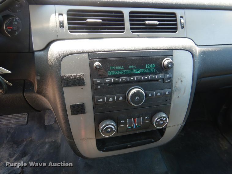 image for item JL9118 2013 Chevrolet Tahoe Police  SUV