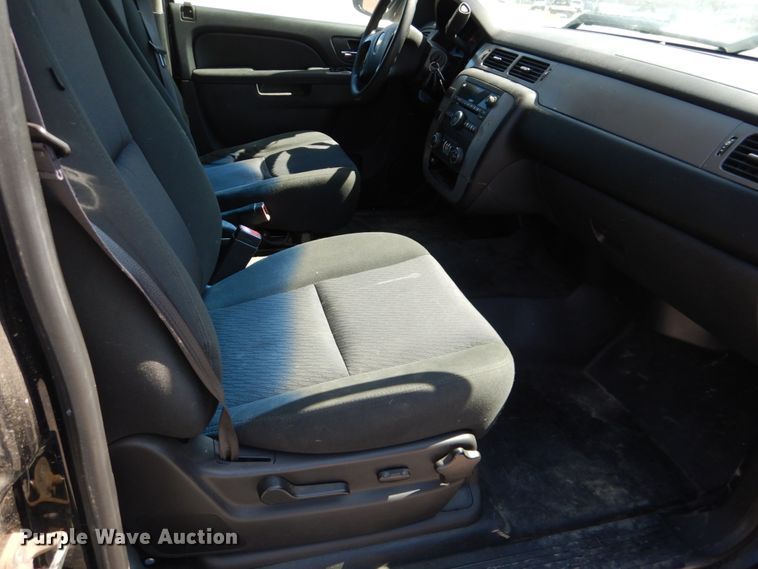 image for item JL9118 2013 Chevrolet Tahoe Police  SUV