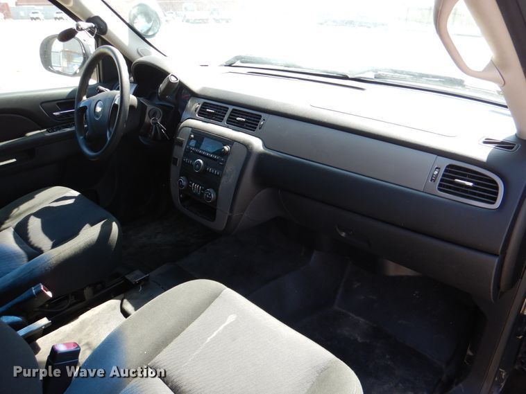 image for item JL9118 2013 Chevrolet Tahoe Police  SUV