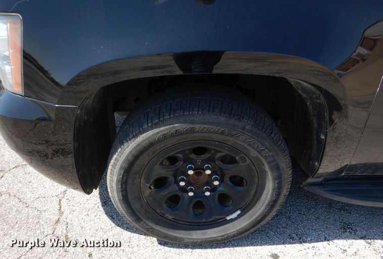 image for item JL9118 2013 Chevrolet Tahoe Police  SUV