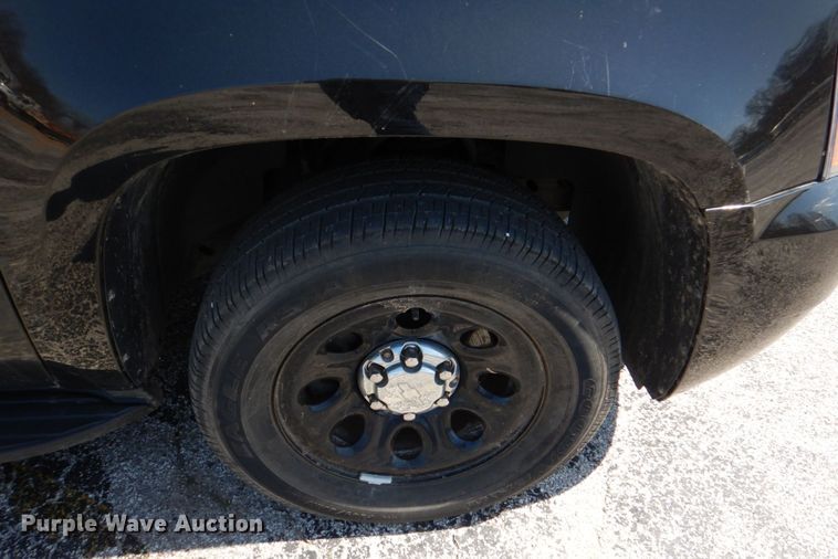 image for item JL9118 2013 Chevrolet Tahoe Police  SUV