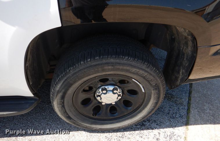 image for item JL9118 2013 Chevrolet Tahoe Police  SUV