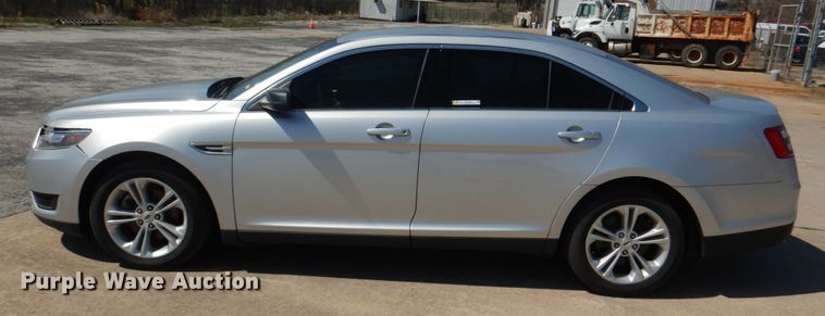 image for item JL9119 2017 Ford Taurus