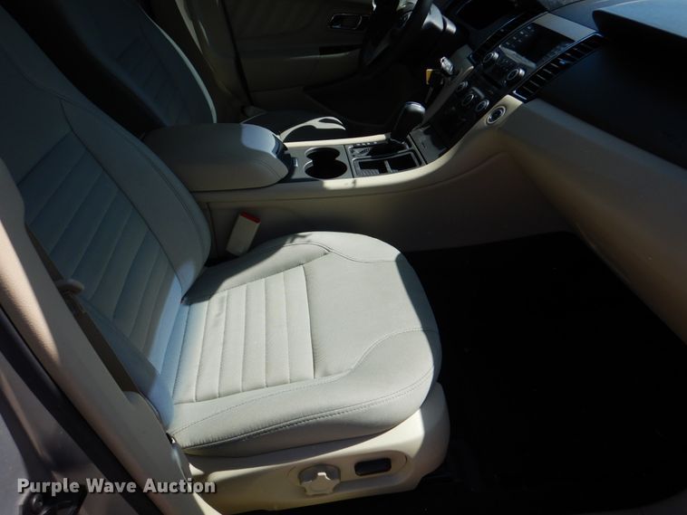 image for item JL9119 2017 Ford Taurus