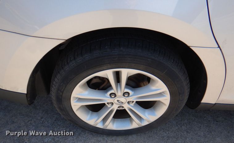 image for item JL9119 2017 Ford Taurus