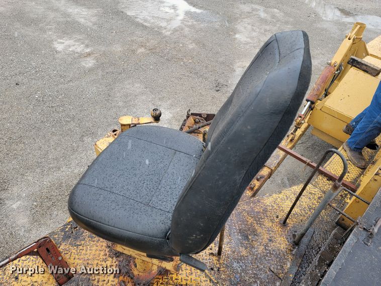 image for item JL9691 Blaw-Knox RW195  road widener