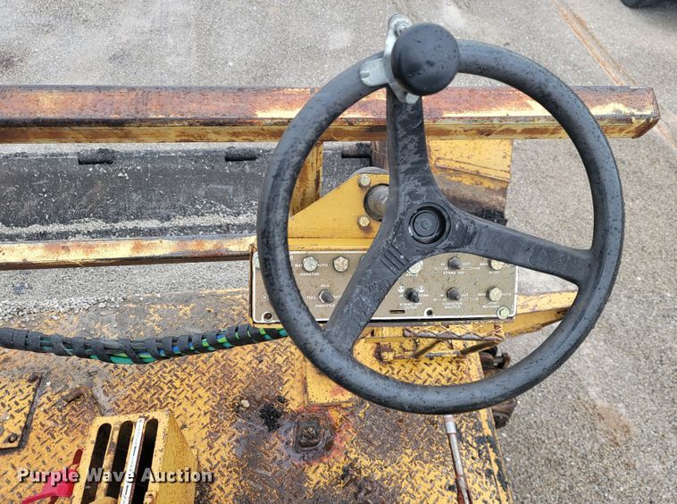 image for item JL9691 Blaw-Knox RW195  road widener