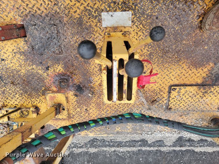 image for item JL9691 Blaw-Knox RW195  road widener