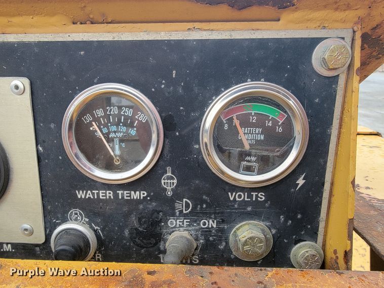 image for item JL9691 Blaw-Knox RW195  road widener