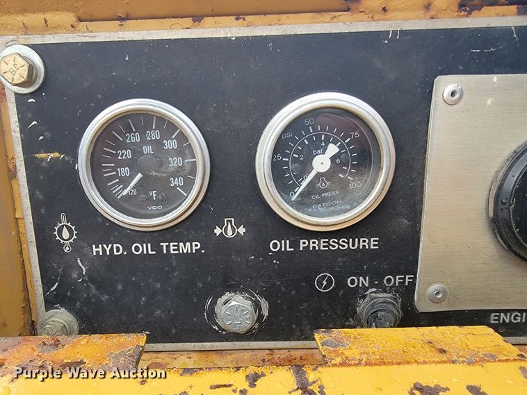 image for item JL9691 Blaw-Knox RW195  road widener