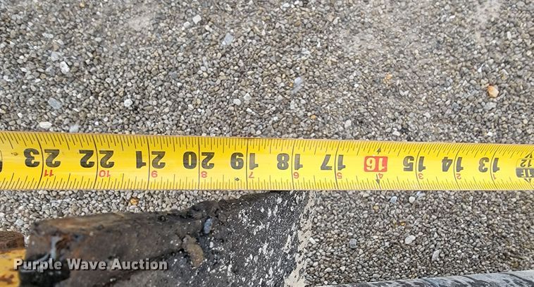 image for item JL9691 Blaw-Knox RW195  road widener