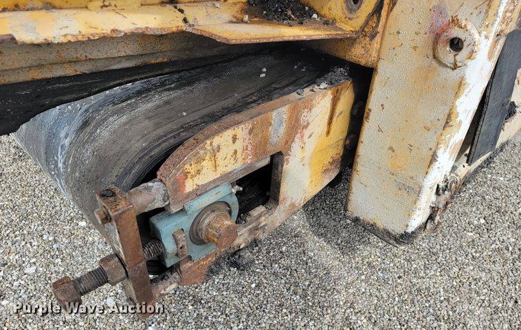 image for item JL9691 Blaw-Knox RW195  road widener