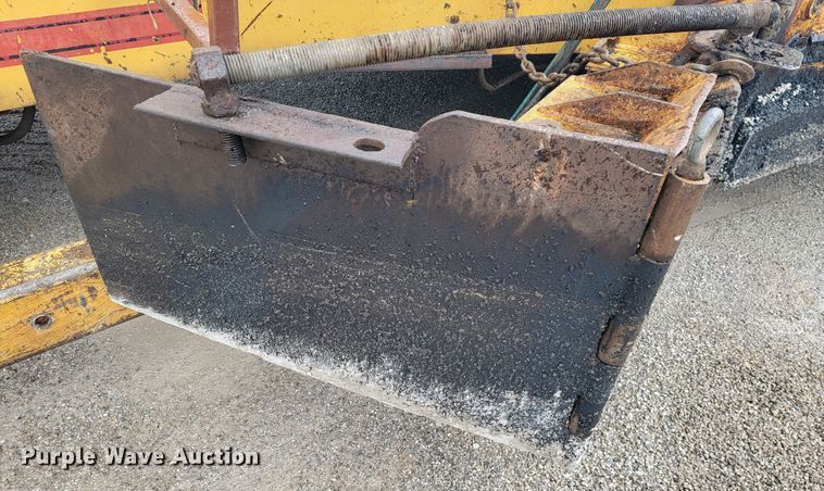 image for item JL9691 Blaw-Knox RW195  road widener